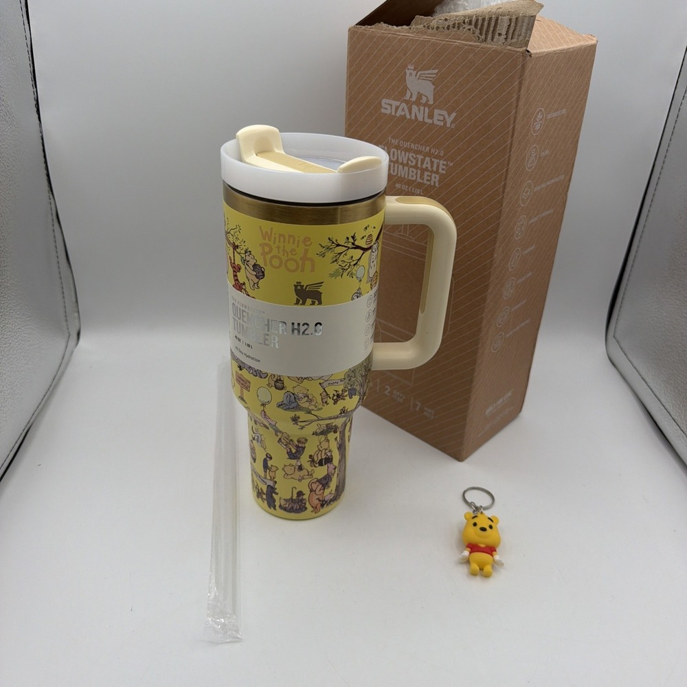 Winnie the Pooh Cup 40 oz Straw Carry Case And Straw Topper